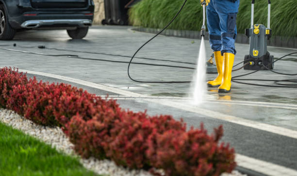Best Sidewalk and Walkway Cleaning  in Spring, TX